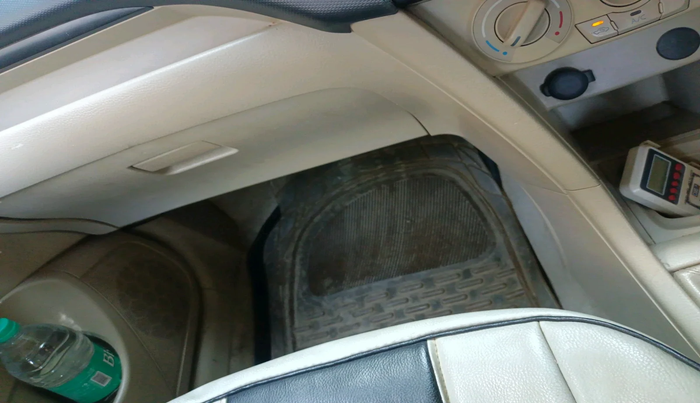 2012 Maruti Swift Dzire LXI, Petrol, Manual, 68,239 km, interior