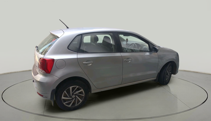 2017 Volkswagen Polo COMFORTLINE 1.2L, Petrol, Manual, 1,25,127 km, exterior