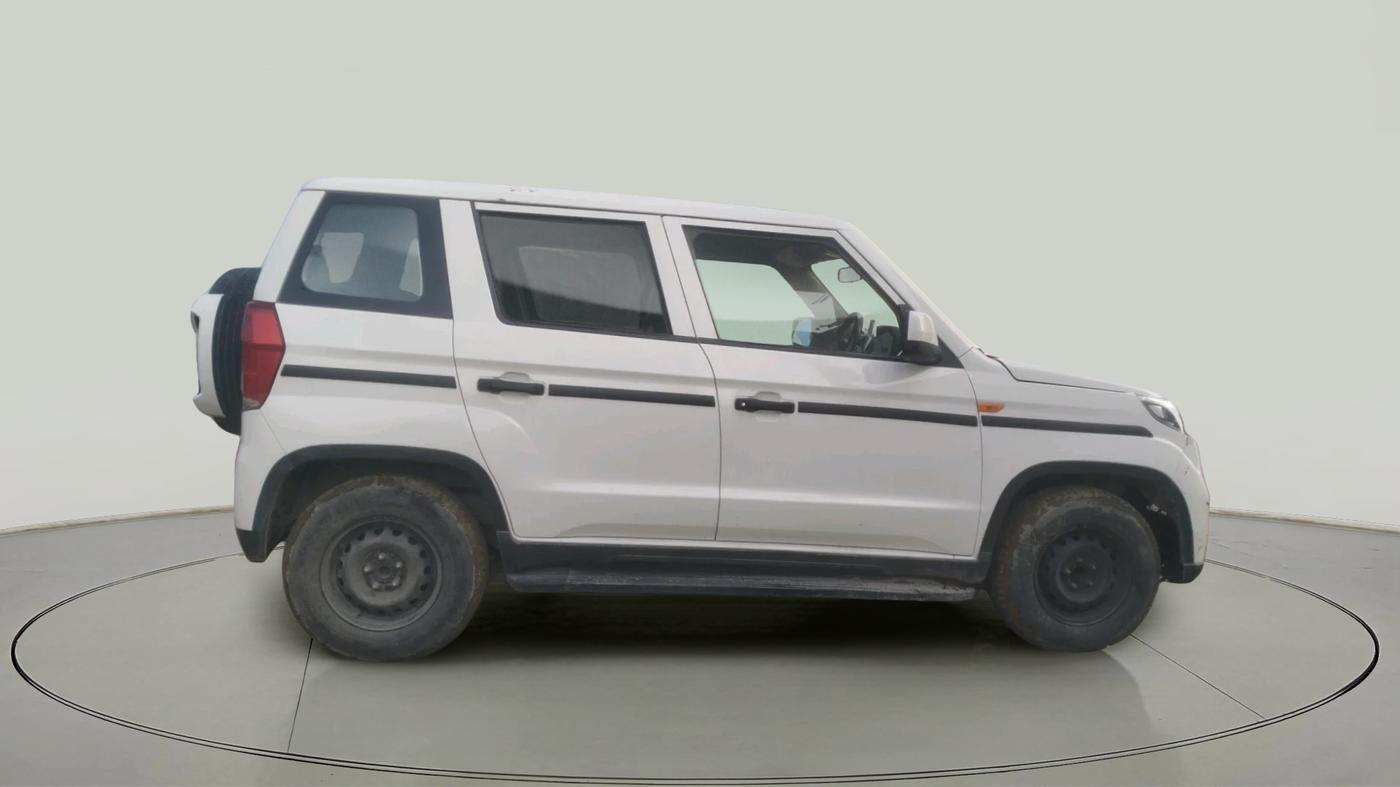 2023 Mahindra BOLERO NEO N 8, Diesel, Manual, 50,337 km, exterior