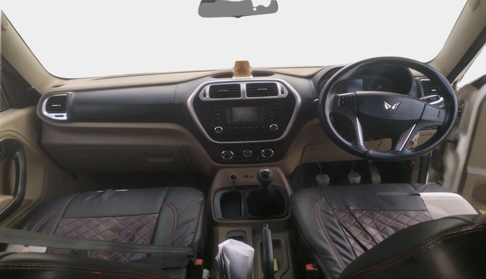 2023 Mahindra BOLERO NEO N 8, Diesel, Manual, 50,337 km, interior