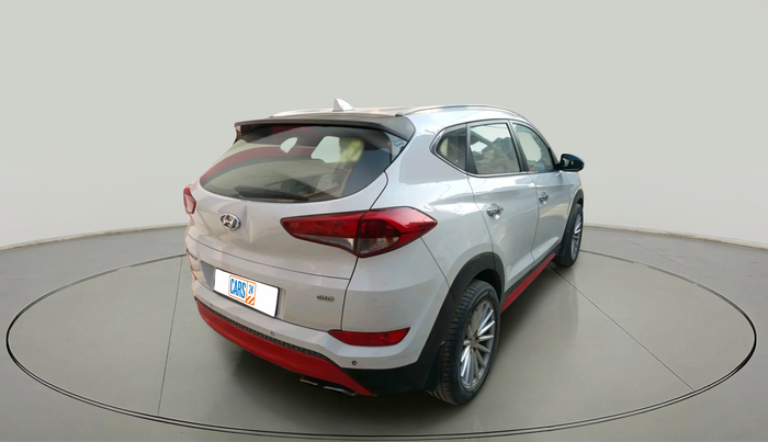2018 Hyundai Tucson 2WD AT GL DIESEL
, Diesel, Automatic, 1,74,530 km, exterior