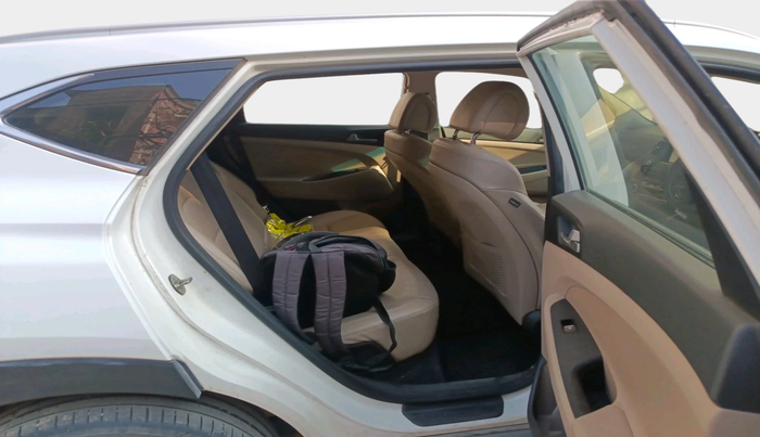 2018 Hyundai Tucson 2WD AT GL DIESEL
, Diesel, Automatic, 1,74,530 km, interior