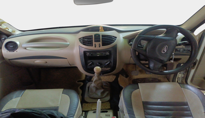 2015 Mahindra Xylo D4, Diesel, Manual, 96,970 km, interior