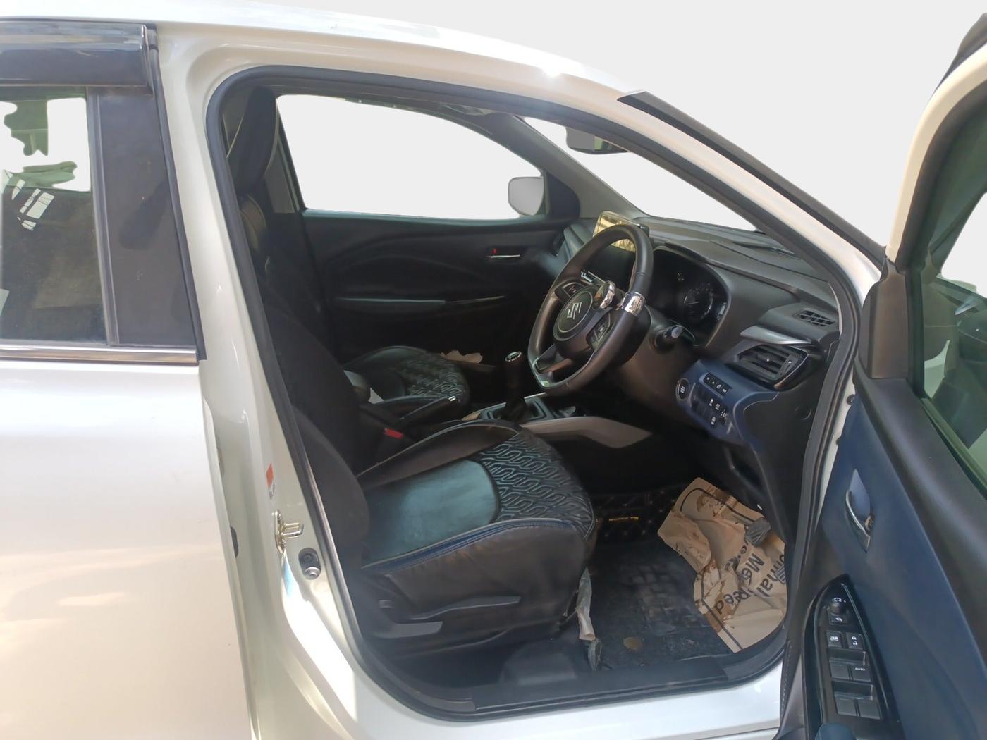 2022 Maruti Baleno ALPHA PETROL 1.2, Petrol, Manual, 26,257 km, interior