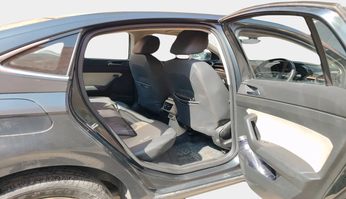 2023 Skoda SLAVIA STYLE 1.0L TSI AT, Petrol, Automatic, 39,703 km, interior