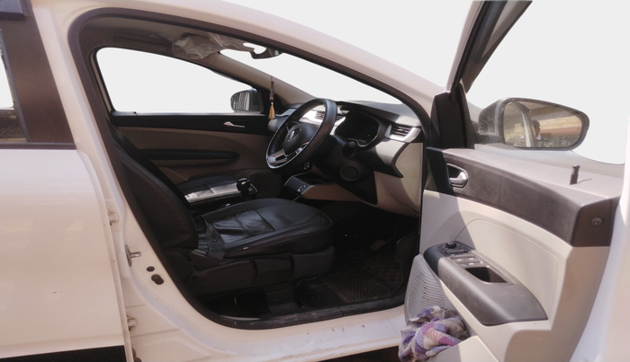 2023 Renault TRIBER RXZ, Petrol, Manual, 11,500 km, interior