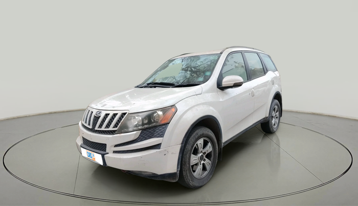 2014 Mahindra XUV500 W8, Diesel, Manual, 1,08,540 km, exterior