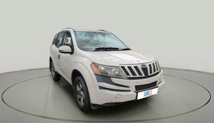 2014 Mahindra XUV500 W8, Diesel, Manual, 1,08,540 km, exterior