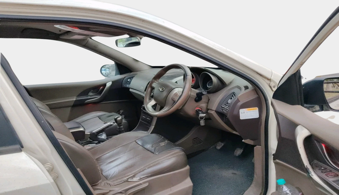 2014 Mahindra XUV500 W8, Diesel, Manual, 1,08,540 km, interior