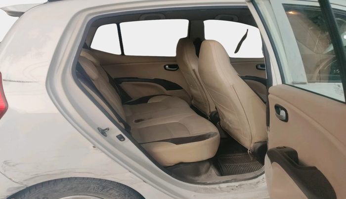 2010 Hyundai i10 SPORTZ 1.2, Petrol, Manual, 60,720 km, interior