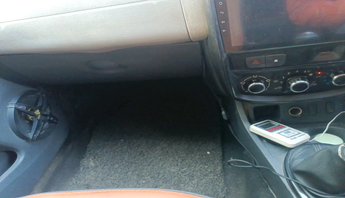 2014 Renault Duster 110 PS RXZ DIESEL, Diesel, Manual, 1,31,054 km, interior