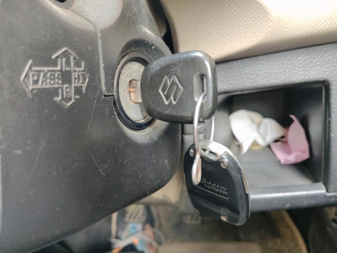 2017 Maruti Wagon R 1.0 LXI CNG, Petrol, Manual, 1,06,700 km, interior
