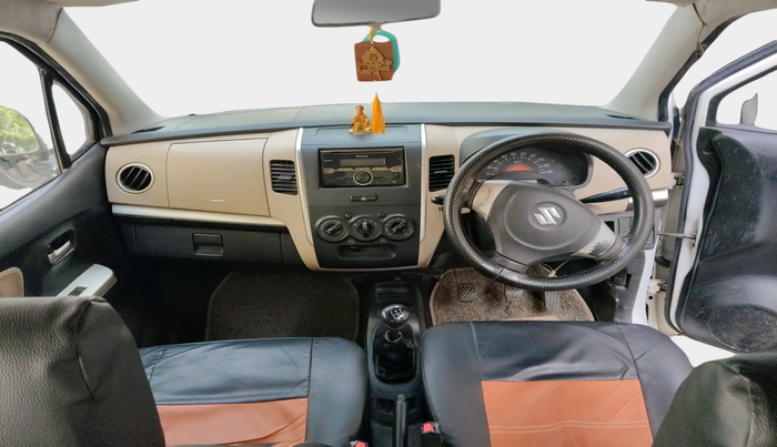 2017 Maruti Wagon R 1.0 LXI CNG, Petrol, Manual, 1,06,093 km, interior