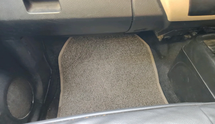 2017 Maruti Wagon R 1.0 LXI CNG, Petrol, Manual, 1,06,093 km, interior