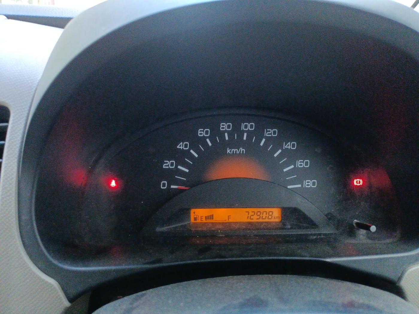 2013 Maruti Wagon R 1.0 LXI, Petrol, Manual, 72,908 km, interior