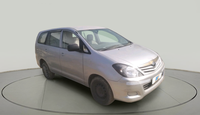 2011 Toyota Innova 2.5 G2 8STR, Diesel, Manual, 1,90,000 km, exterior