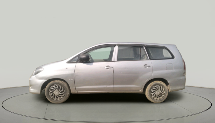 2011 Toyota Innova 2.5 G2 8STR, Diesel, Manual, 1,90,000 km, exterior