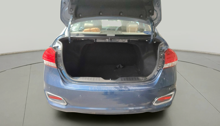 2018 Maruti Ciaz ALPHA  AT 1.5 SHVS PETROL, Petrol, Automatic, 39,255 km, exterior