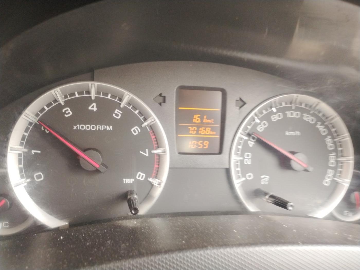 2015 Maruti Swift VXI, Petrol, Manual, 70,168 km, interior