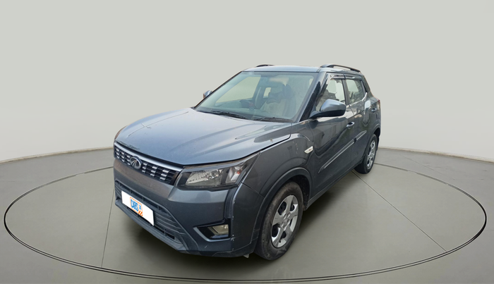 2021 Mahindra XUV300 W6 1.5 Diesel, Diesel, Manual, 95,657 km, exterior