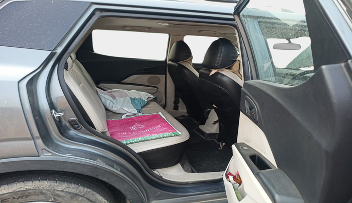 2021 Mahindra XUV300 W6 1.5 Diesel, Diesel, Manual, 95,657 km, interior