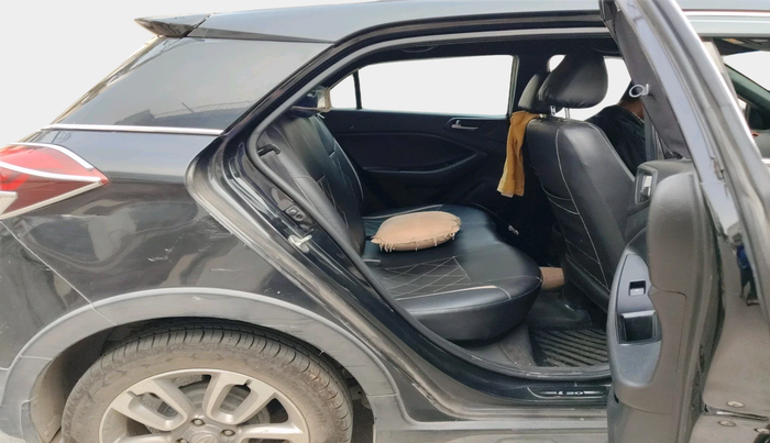 2017 Hyundai i20 Active 1.2 S, Petrol, Manual, 62,077 km, interior