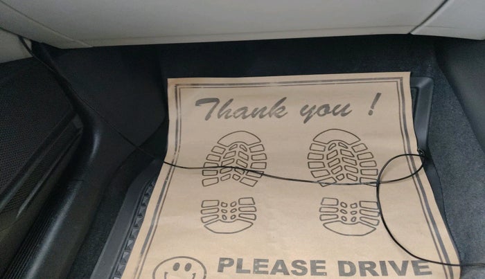 2024 Skoda KUSHAQ AMBITION 1.0L TSI MT, Petrol, Manual, 24,876 km, interior