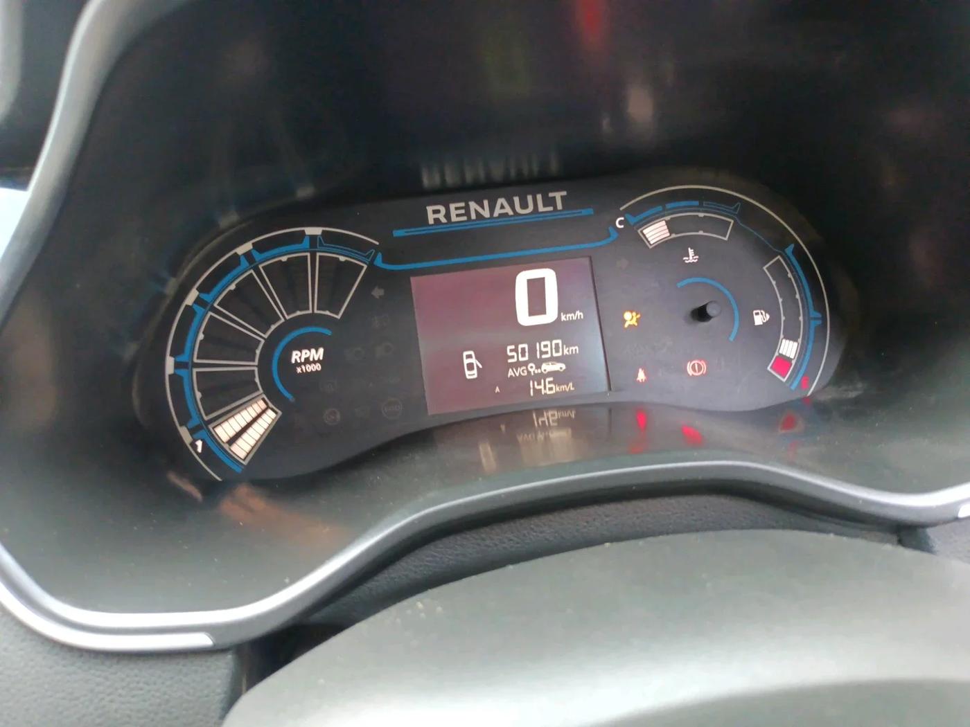 2020 Renault TRIBER RXL MT, Petrol, Manual, 50,190 km, interior