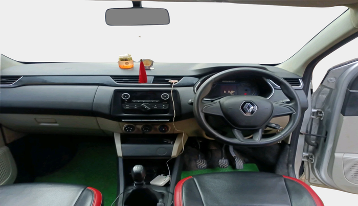 2020 Renault TRIBER RXL MT, Petrol, Manual, 50,190 km, interior