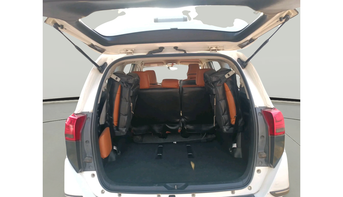 2018 Toyota Innova Crysta 2.4 VX 8 STR, Diesel, Manual, 99,118 km, exterior