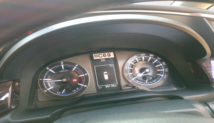 2018 Toyota Innova Crysta 2.4 VX 8 STR, Diesel, Manual, 99,118 km, interior