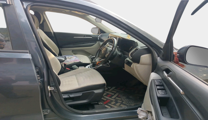 2020 KIA SONET HTX 1.0 IMT, Petrol, Manual, 68,893 km, interior