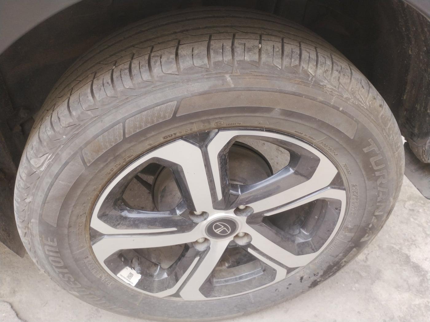 2022 Tata NEXON XZ PLUS PETROL, Petrol, Manual, 10,242 km, tyre