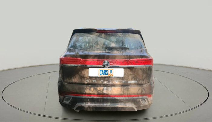 2024 MG HECTOR PLUS SHARP PRO 1.5 PETROL TURBO CVT 7 STR, Petrol, Automatic, 15,546 km, exterior