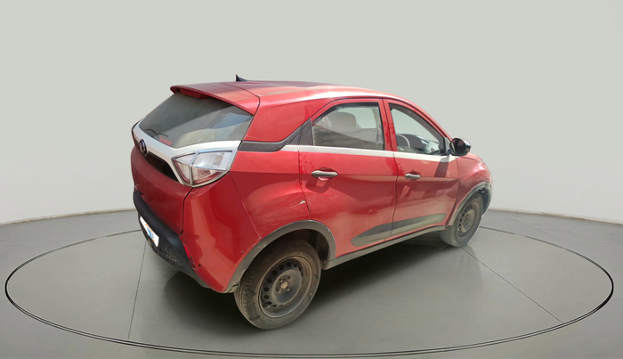 2017 Tata Hexa XM 4X2 7 STR, Diesel, Manual, 1,57,588 km, exterior