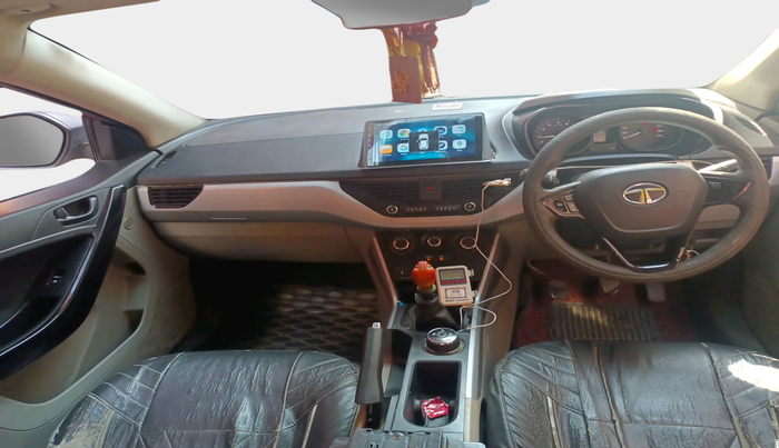 2017 Tata Hexa XM 4X2 7 STR, Diesel, Manual, 1,57,588 km, interior