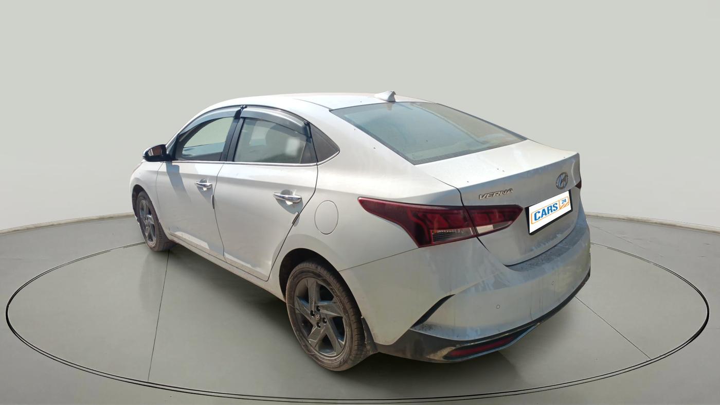 2021 Hyundai Verna SX 1.5 CRDI, Diesel, Manual, 76,249 km, exterior