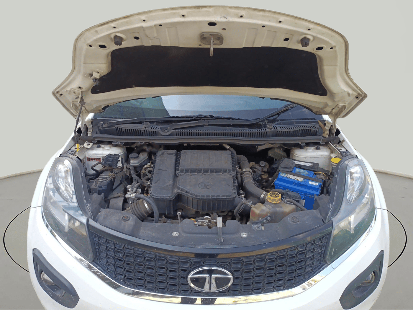 2018 Tata NEXON XM DIESEL, Diesel, Manual, 83,353 km, exterior