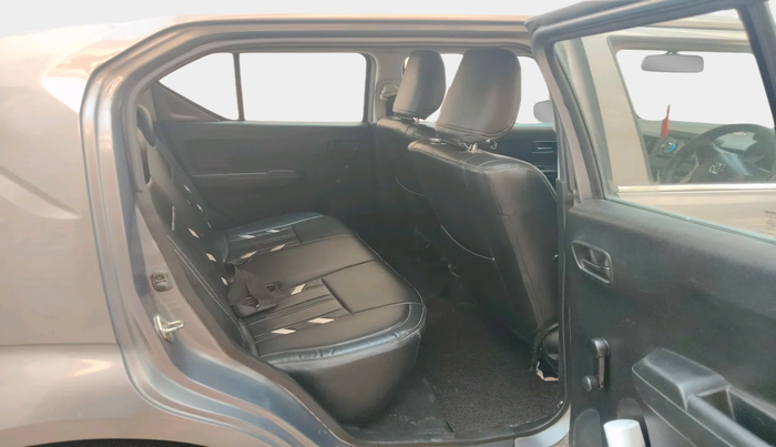 2018 Maruti IGNIS SIGMA 1.2, Petrol, Manual, 87,407 km, interior