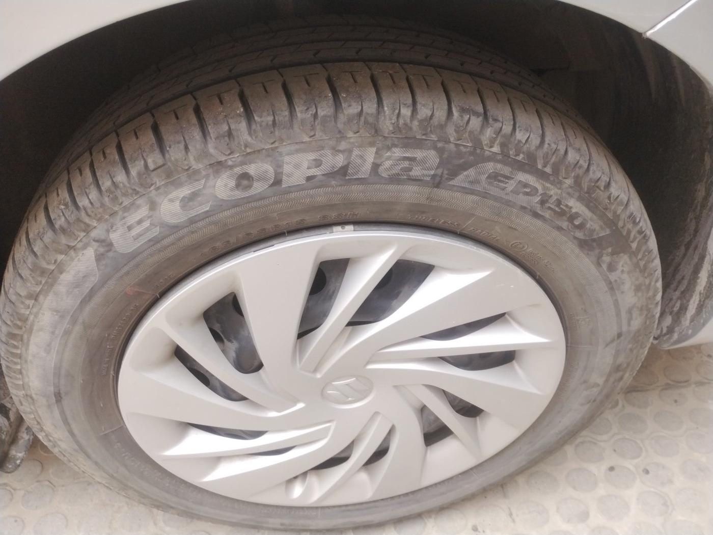 2022 Maruti Ertiga VXI AT SHVS, Petrol, Automatic, 17,546 km, tyre