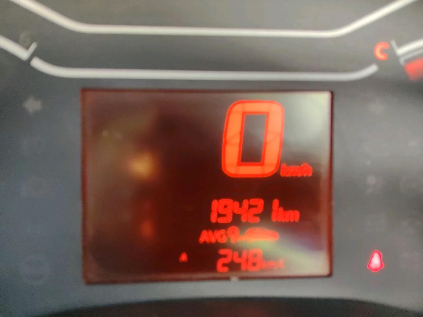 2021 Renault Kwid STD, Petrol, Manual, 19,421 km, interior