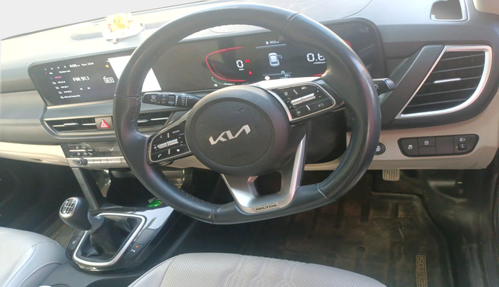 2024 KIA SELTOS HTX 1.5 Diesel MT, Diesel, Manual, 12,435 km, interior