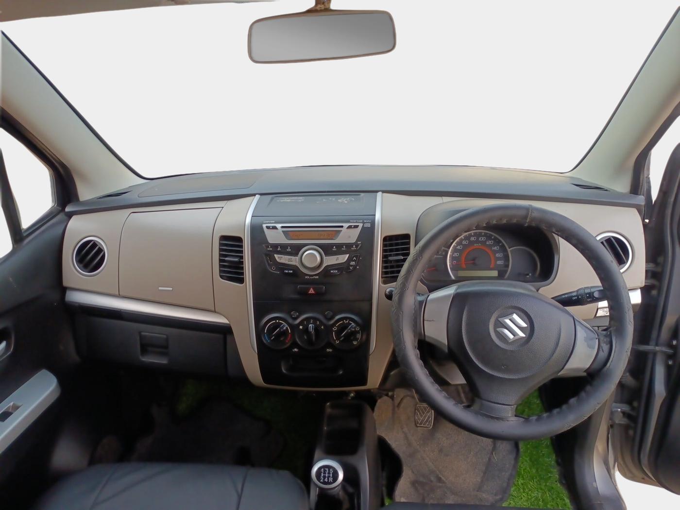 2014 Maruti Wagon R 1.0 VXI, Petrol, Manual, 98,783 km, interior