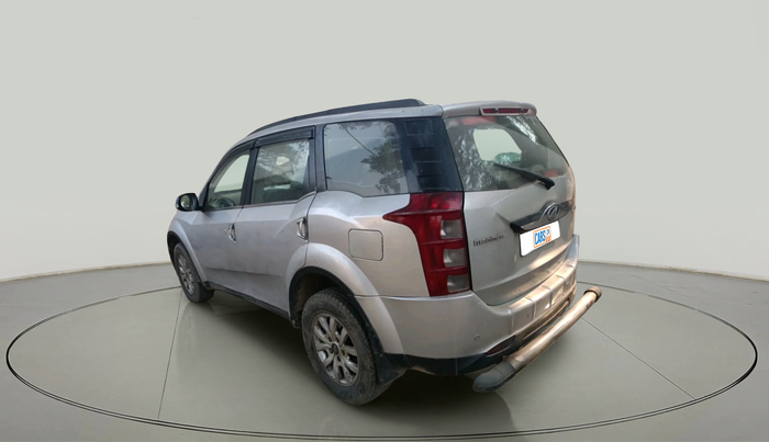 2016 Mahindra XUV500 W8, Diesel, Manual, 1,50,636 km, exterior