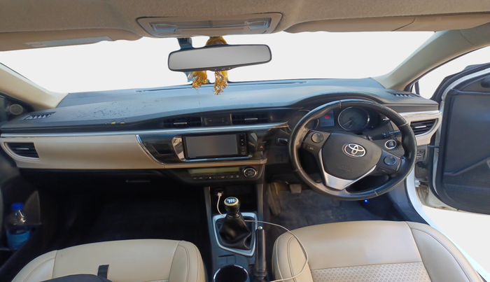 2014 Toyota Corolla Altis G DIESEL, Diesel, Manual, 2,12,452 km, interior