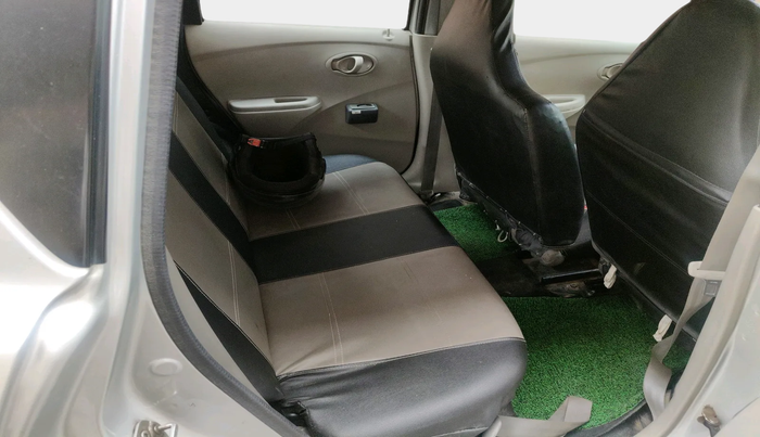 2017 Datsun Go A, Petrol, Manual, 28,769 km, interior