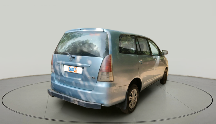 2010 Toyota Innova 2.5 G2 8STR, Diesel, Manual, 1,75,527 km, exterior