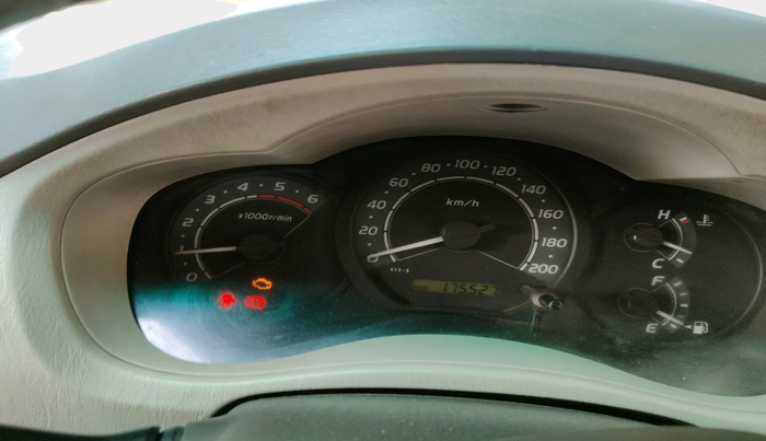 2010 Toyota Innova 2.5 G2 8STR, Diesel, Manual, 1,75,527 km, interior