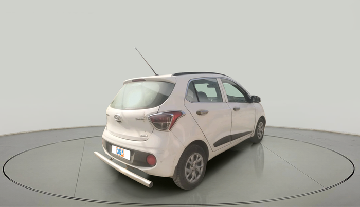 2017 Hyundai Grand i10 SPORTZ (O) 1.2 U2 CRDI, Diesel, Manual, 2,21,547 km, exterior