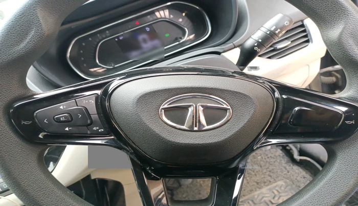 2020 Tata NEXON XZ PLUS PETROL, Petrol, Manual, 31,973 km, interior